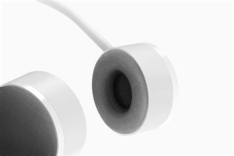 This Detachable Speaker And Headset Duo Combine For An Intense Audio