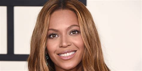 Beyoncés Un Retouched Photos Leak Online World Realises That Yes She