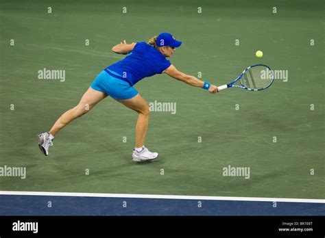 Kim Clijsters Bel Competing In The Womens Championship Finals At The
