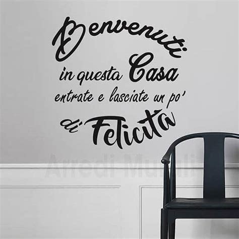 Ecco tutte le frasi da imparare per sopravvivere. Decorazioni per pareti con scritta adesiva Benvenuti in ...