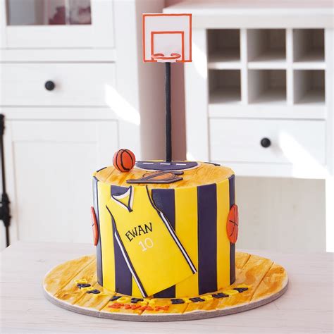 Aggregate More Than 142 Basketball Cake Images Latest Ineteachers