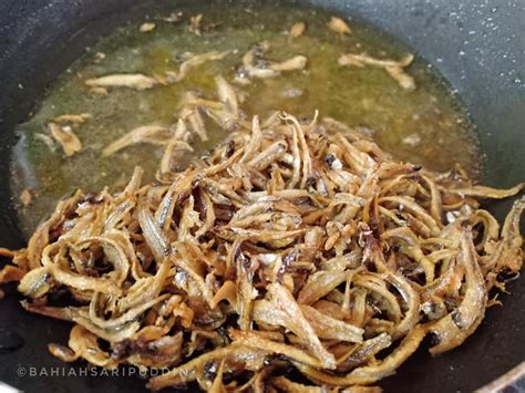 Kaldu bubuk & gula 4. Resepi dan cara untuk membuat Sambal Ikan Bilis Goreng ...
