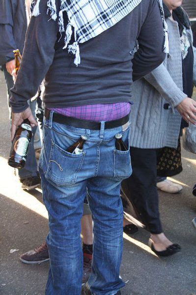 Bilal wahib is naast acteur ook rapper en jeugdpresentator bij npo zapp. Funny Pix Mix #231 » DailyBase.NL - The Good Life.