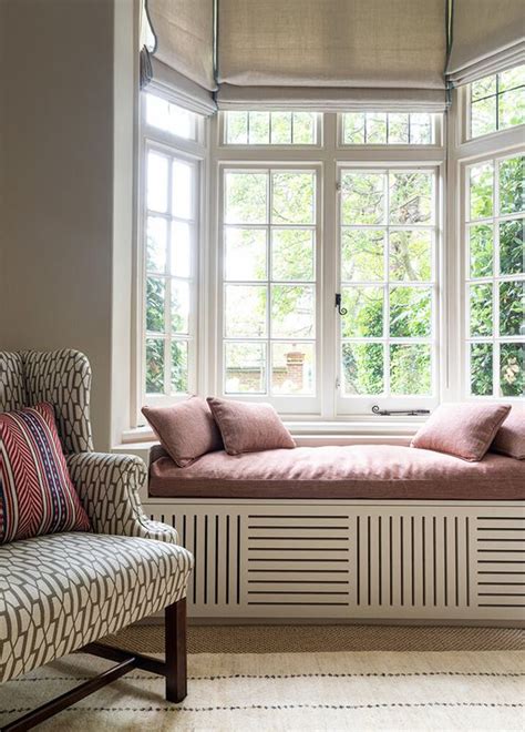 26 Beautiful Bow Window Ideas With Pros And Cons Shelterness