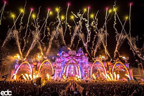 have a first look at edc las vegas 2022 main stage and stages