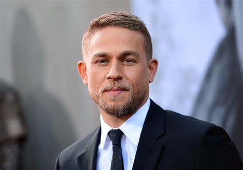 Sons Of Anarchy Star Charlie Hunnam Prefers Ice Cream And Kittens