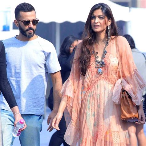 Spotted Sonam Kapoor Spotted With Her Rumoured Boyfriend Anand Ahuja