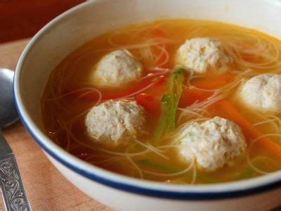 It's so quick and i always have the stuff around to make it and the only thing better than having. Thai Chicken Meatball Noodle Soup | Recipe | Chicken ...