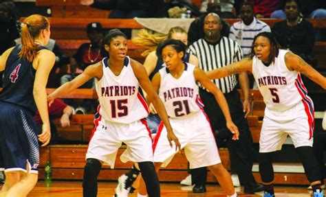 USC-Aiken Pacers crash homecoming party, eliminate Patriots from PBC