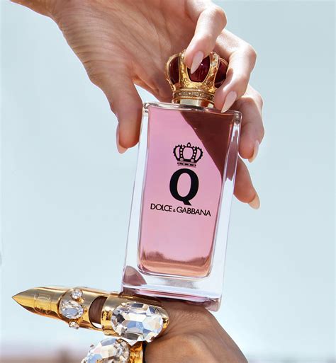 Dolce And Gabbana Q Eau De Parfum Testing The Royal Waters