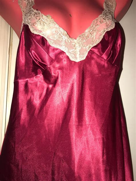 Vintage Gorgeous Sexy Red Nightgown Vintage Red Satin Nightgown Long