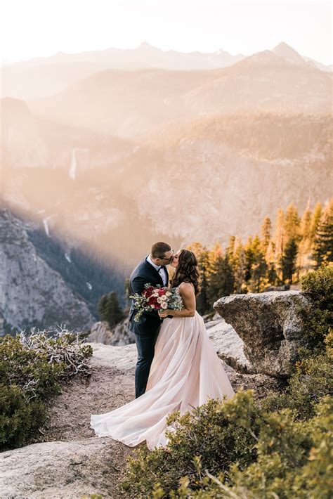 Yosemite National Park Destination Elopement Yosemite Wedding Photographer — Adventure Wedding