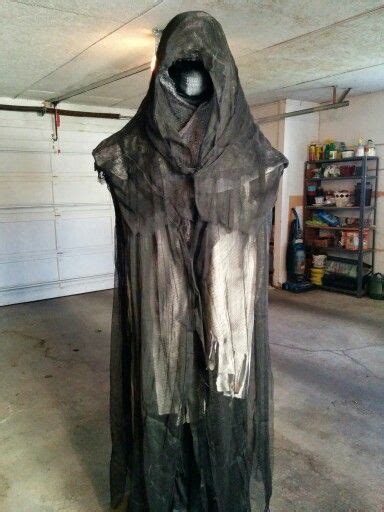 Diy Grim Reaper Halloweendecoration Halloweendiy Grimreaper Grim