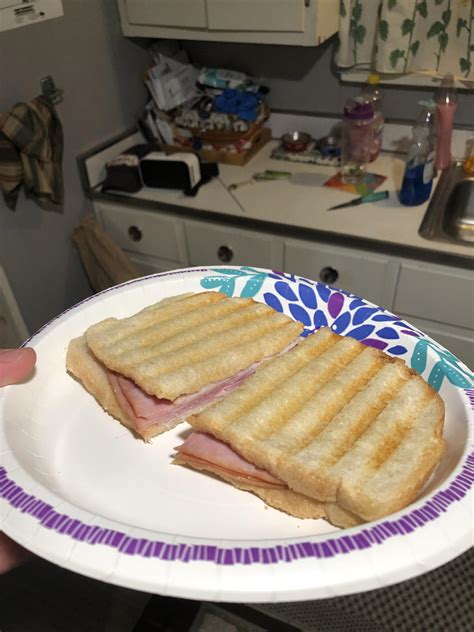 We use all natural ingredients, locally sourced and our unique sourdough starter for our bread. Smoked turkey breast, ham, Swiss cheese and sourdough bread : melts