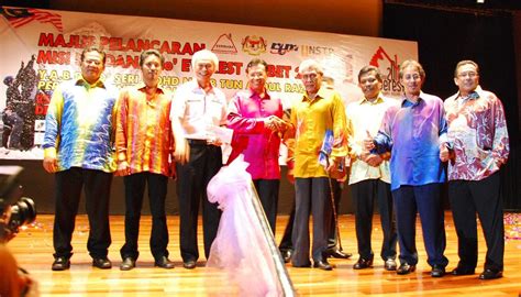 Media forbes merilis daftar sepuluh aktor dengan bayaran termahal selama satu tahun belakangan. I'Da World Group sudah Merajuk...