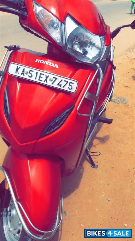 Honda activa is chosen seeing its popularity and easy to drive. Used 2017 model Honda Activa 4G for sale in Bangalore. ID ...