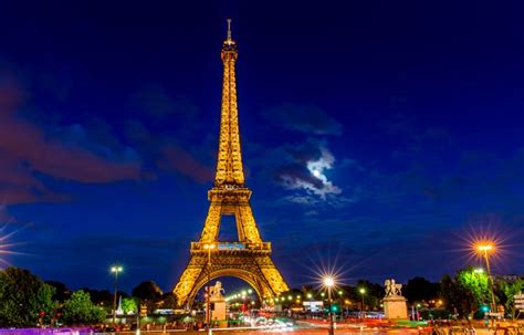 ¿sabías Que Es Ilegal Tomar Fotos En La Torre Eiffel Por La Noche