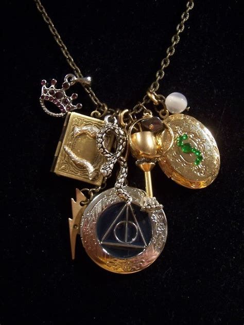 Over the course of the harry potter novels, these horcruxes were destroyed and voldemort became mortal once again. harry potter, horcruxes, necklace - image #197124 on Favim.com
