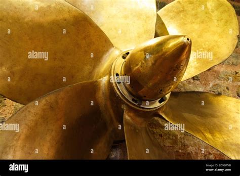 Propeller Screw Hi Res Stock Photography And Images Alamy