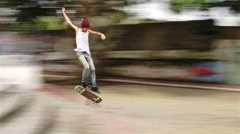 Awesome blurry wallpaper for desktop, table, and mobile. Skater Blurry Wallpaper : 50 Skate 3 Wallpaper On ...