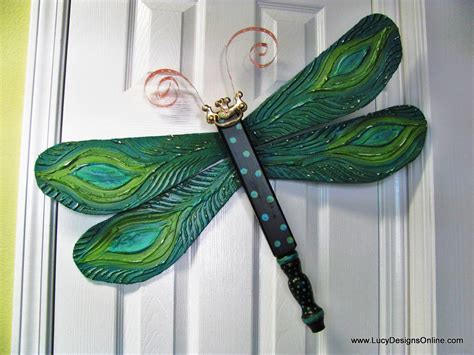 Upcycle Ceiling Fan Blades Into Giant Dragonflies Dragonfly Yard Art