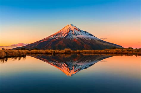 New Zealands Mount Taranaki Granted Living Person Status Lonely Planet