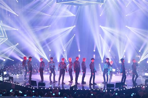 Discover the best and famous music, cultural and seasonal (spring, summer, autumn & winter) festivals to visit in korea! SEVENTEEN Kicked Off "Ideal Cut" Concert Tour In Seoul ...