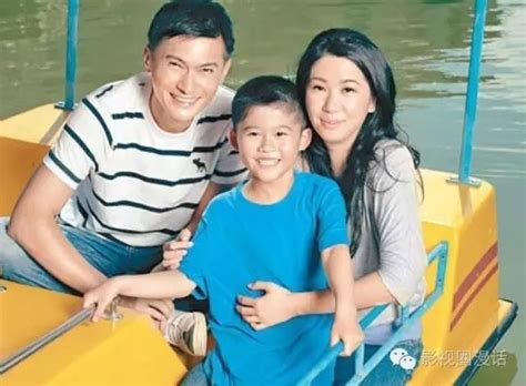 The site owner hides the web page description. 向TVB好爸爸陳錦鴻致敬，息影5年助自閉症兒子考獲第一 - 每日頭條