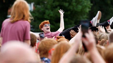 In Pictures Redheads Celebrate Fiery Locks At Dutch Festival Bbc News