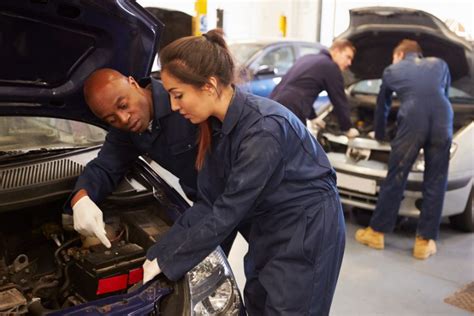 4 Qualities That Can Help You Become A Certified Mechanic