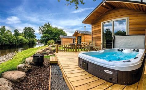 York lodge with hot tub, yorkshire log cabin holidays, 8 luxury holiday log cabins with private hot tubs, sleeping up to 6 people, nestled in a tranquil edge of village location close to the vibrant city of york. Home | Cabin hot tub, Hot tub, Log cabin holidays