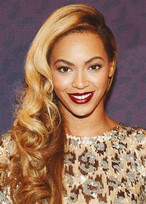Beyoncés Burgundy Lips Beauty Hacks Celebrity Beauty Beauty