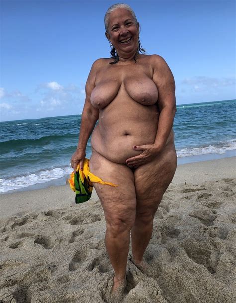 Amature Nude Beach Granny Pics Homemadegrannyporn Com