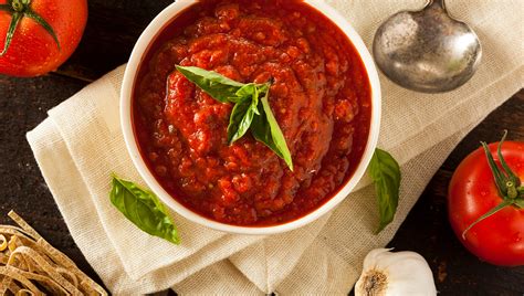 Italienische Tomatensauce selber machen