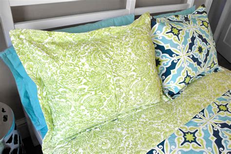 No need to worry, you're on the perfect page for that exact problem. How to Make Flanged Pillow Shams | OFS Maker's Mill