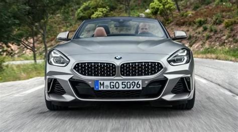 2022 Bmw Z4 Review Specs Mpg And Key Features