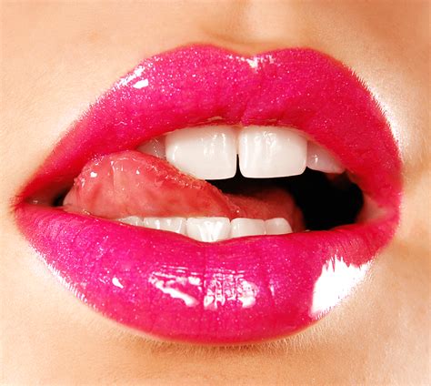 Which Lip Plumpers Actually Work Cosmetic Surgery Today