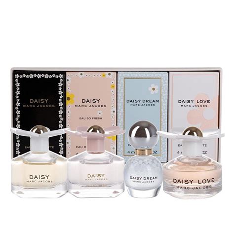 Marc Jacobs Daisy Eau De Toilette Mini Gift Set Pcs Namperfume