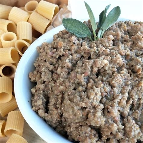 Caccia e corte, il nostro ragù di carne con cinta senese dop. Ragù Bianco di Cinta Senese - Shop online Gastronomia ...