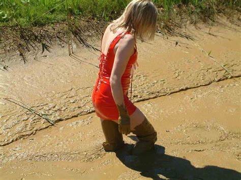 Red Thighboots In The Mud Muddy High Heels Mudding Girls Mud Boots Muddy Girl