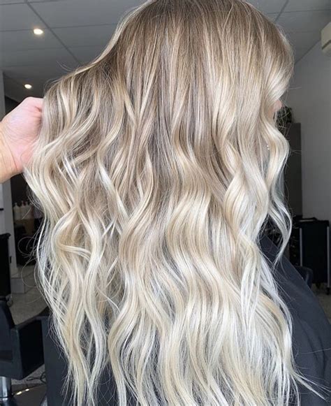 Pin By Prisse Rj Ou Agora Addict On Ombre Hair Long Hair Styles Ombre Hair Hair