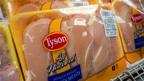 Lawsuit Claims Waterloo Tyson Foods Took Bets On Employee Covid 19 Cases