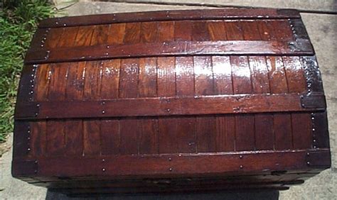 Length 38 1/2″, width, 23 3/4″, height 22 1/4″ quality tack trunks for sale. 526 Restored Excelsior Roll Top Oak Slat Antique Trunk ...