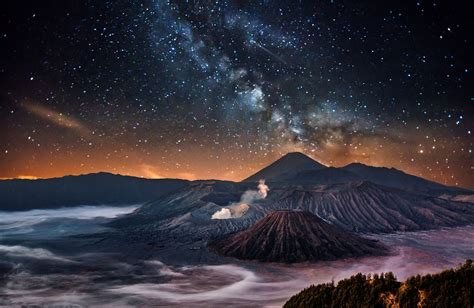  Bromo in the Milky Way - İndonesia ,east jawa | Milky way ...