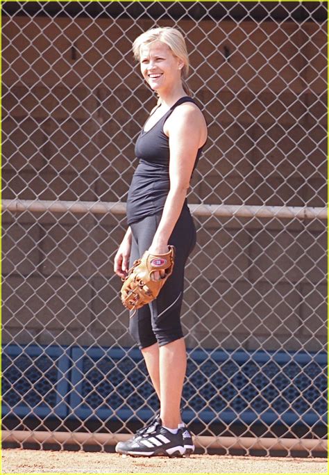 Reese Witherspoon Is Softball Sexy Photo 1850941 Reese Witherspoon