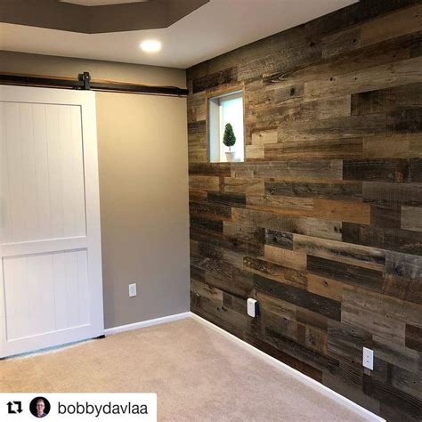 Reclaimed Weathered Redwood Wall Weekend Walls In 2020 Weathered