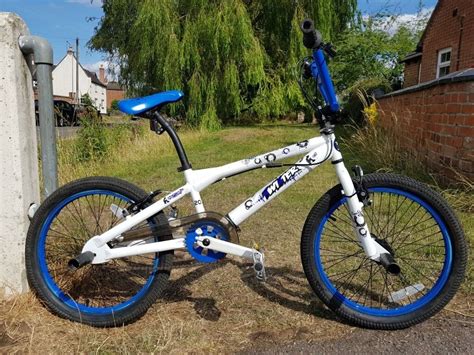 Cool Cruising Bmx 20inch Wheels 10inch Frame Stunt Pegs Front And