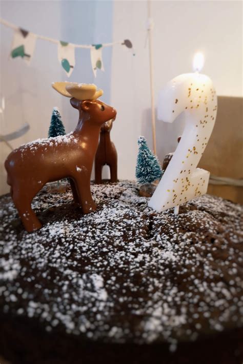 Der aperol spritz hatte es aus italien über die alpen… read more hugo kuchen rezept Rezept: Schokoladiger Geburtstags-Kuchen im Winter-Gewand ...