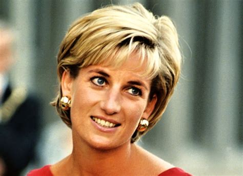 Princezna diana sice už nikdy neoslaví den matek po boku svých synů, přesto věříme, že její odkaz může inspirovat současné maminky po celém světě. FOTO: Princezna Diana by dnes oslavila 55. narozeniny ...