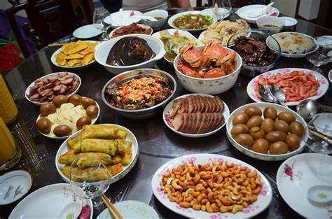 Canadian chinese food appeals to all types of foodies. Different types of Chinese food, which is more famous